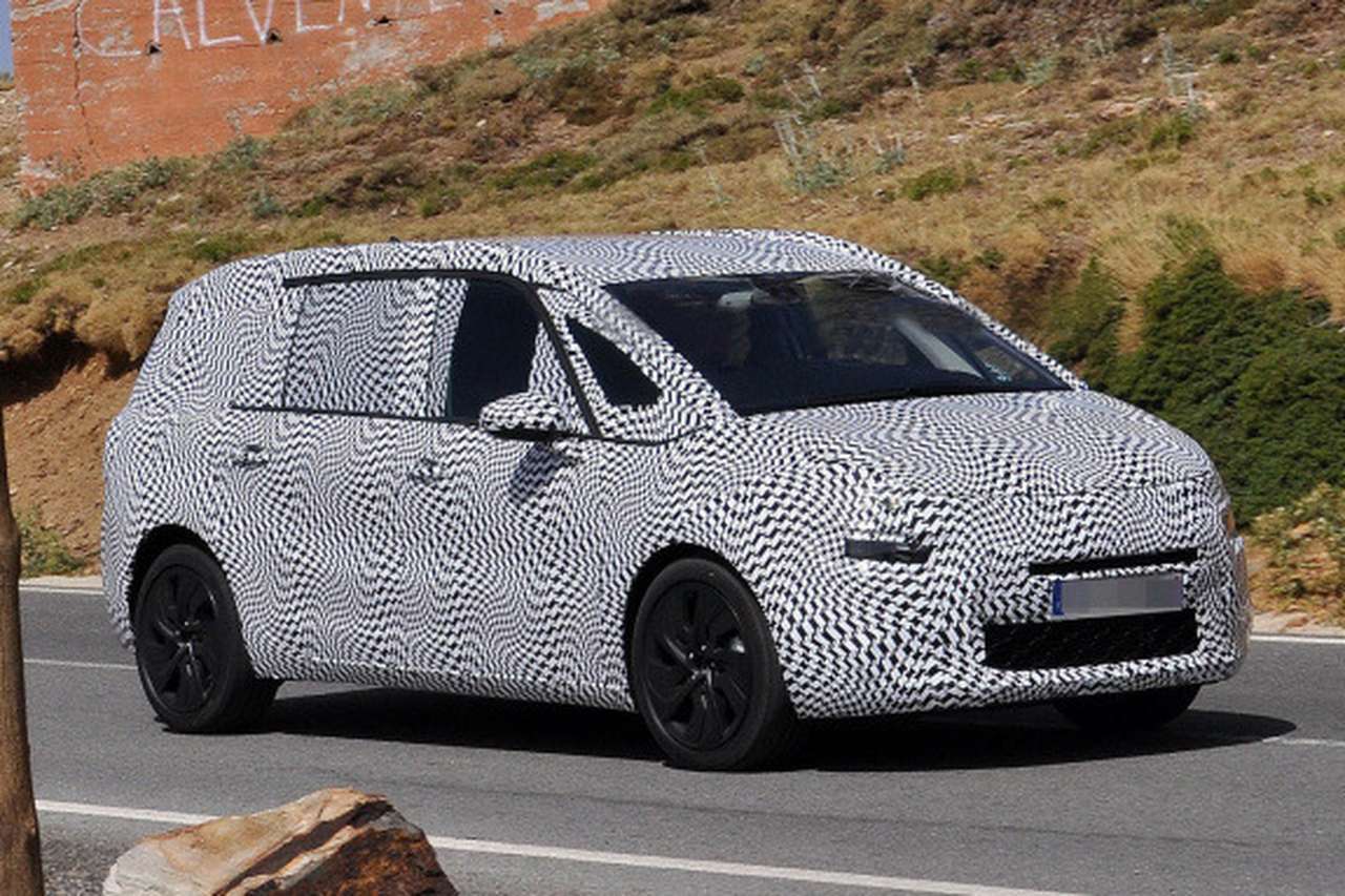 Citroen Grand C4 Picasso получит обыкновенные распашные задние двери