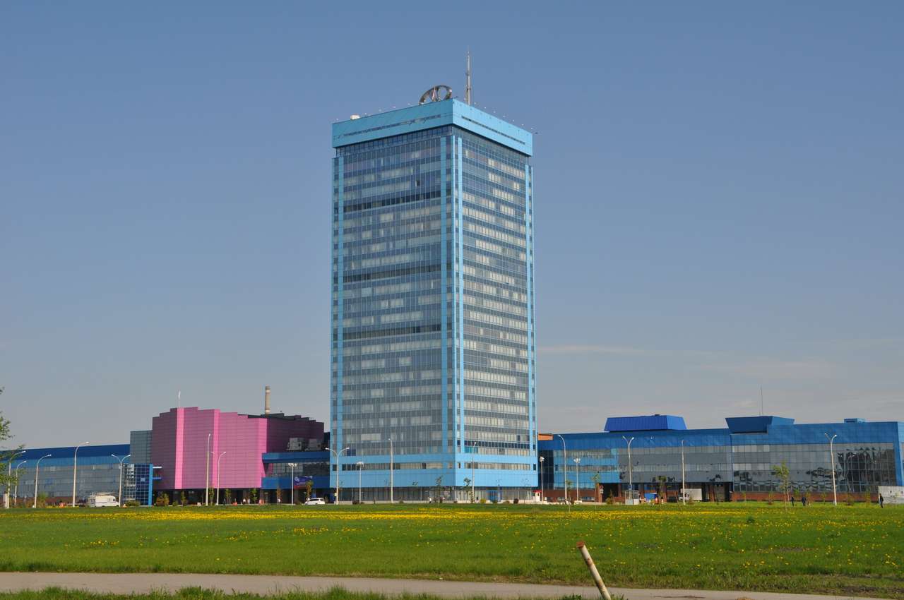 Продажи АВТОВАЗа в мае упали на 13,8%