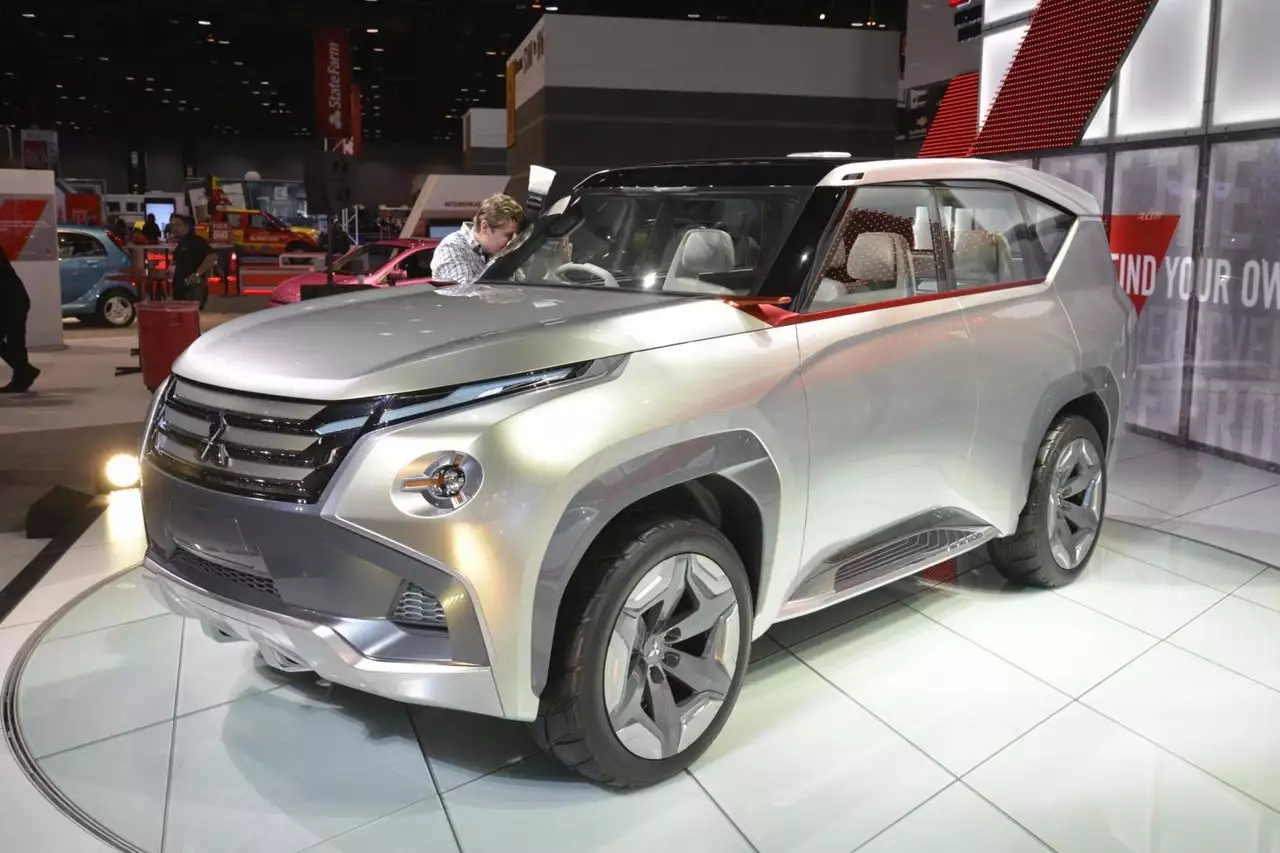 Новый Mitsubishi Pajero останется серьезным внедорожником