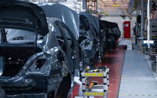 Nissan начали собирать на заводах Mitsubishi: названы причины