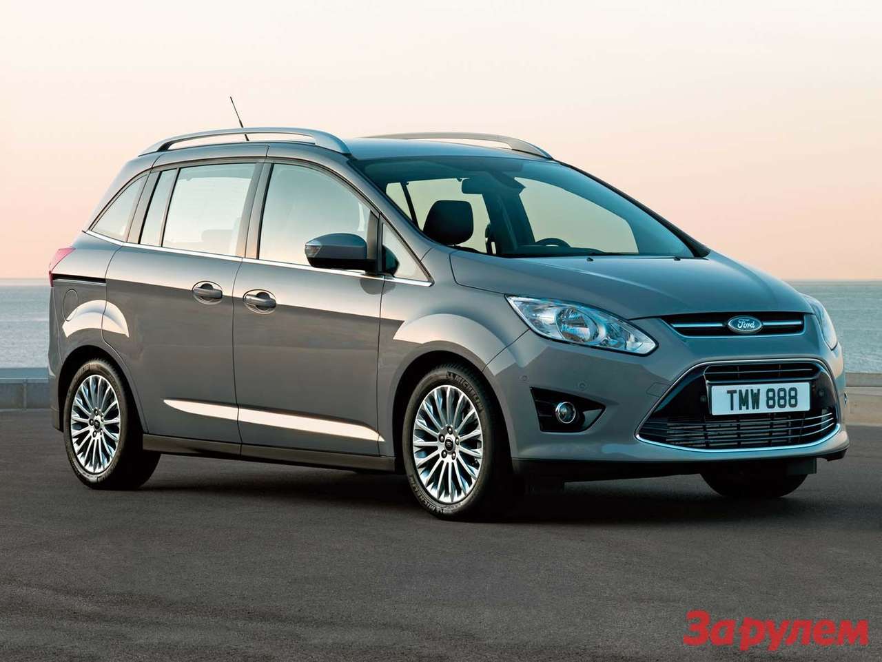 Ford Grand C-Max: семьеместный