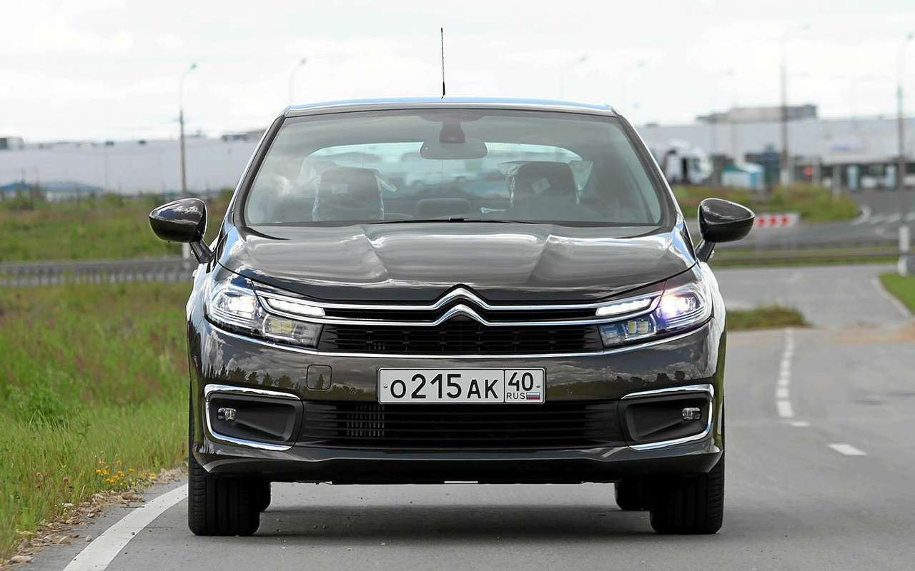 Обновленный Citroen C4 седан