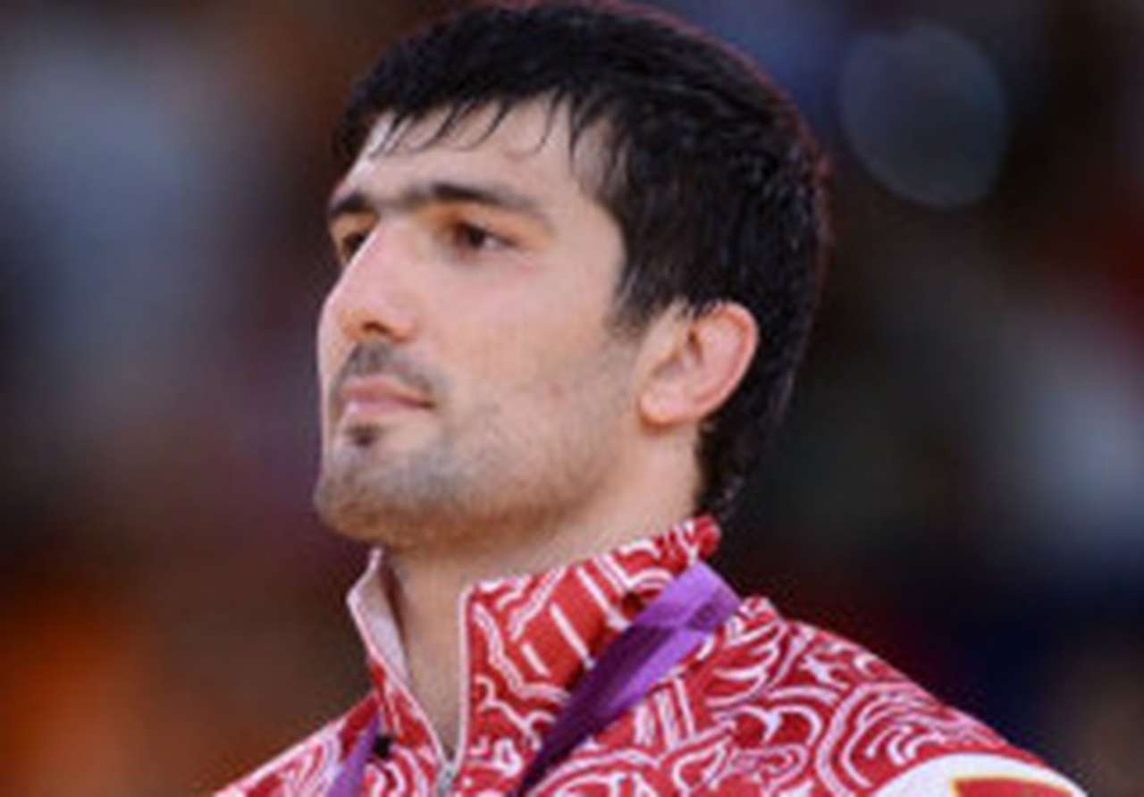 Олимпийский чемпион Тагир Хайбулаев призовет соблюдать ПДД 