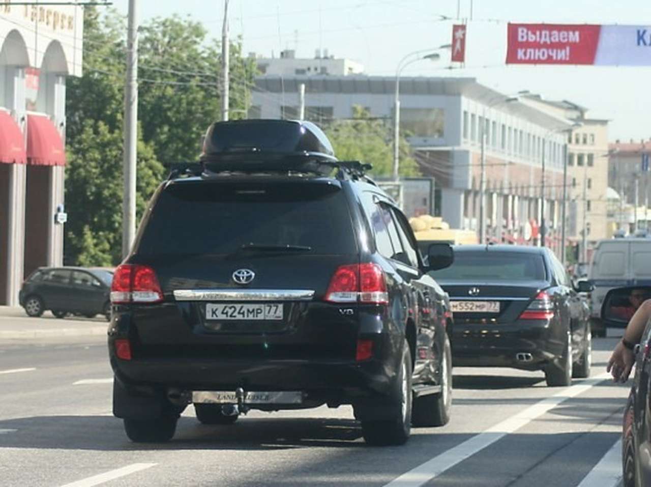 Банк «Авангард» признал, что водители-убийцы состоят в его штате