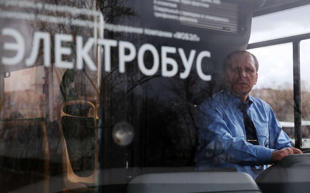 Расчетный запас хода московских электробусов – всего 35 км