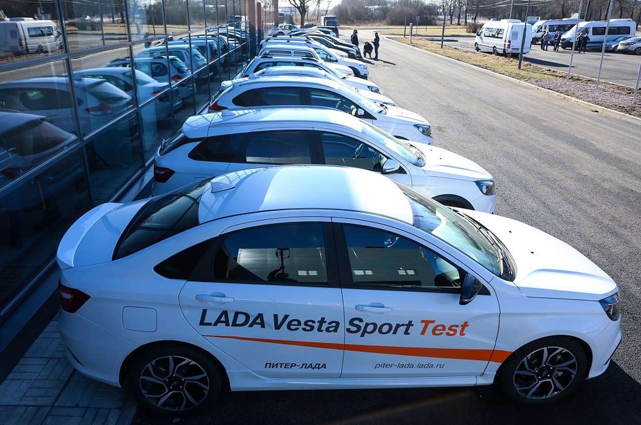 АВТОВАЗ остановит прием заявок от дилеров