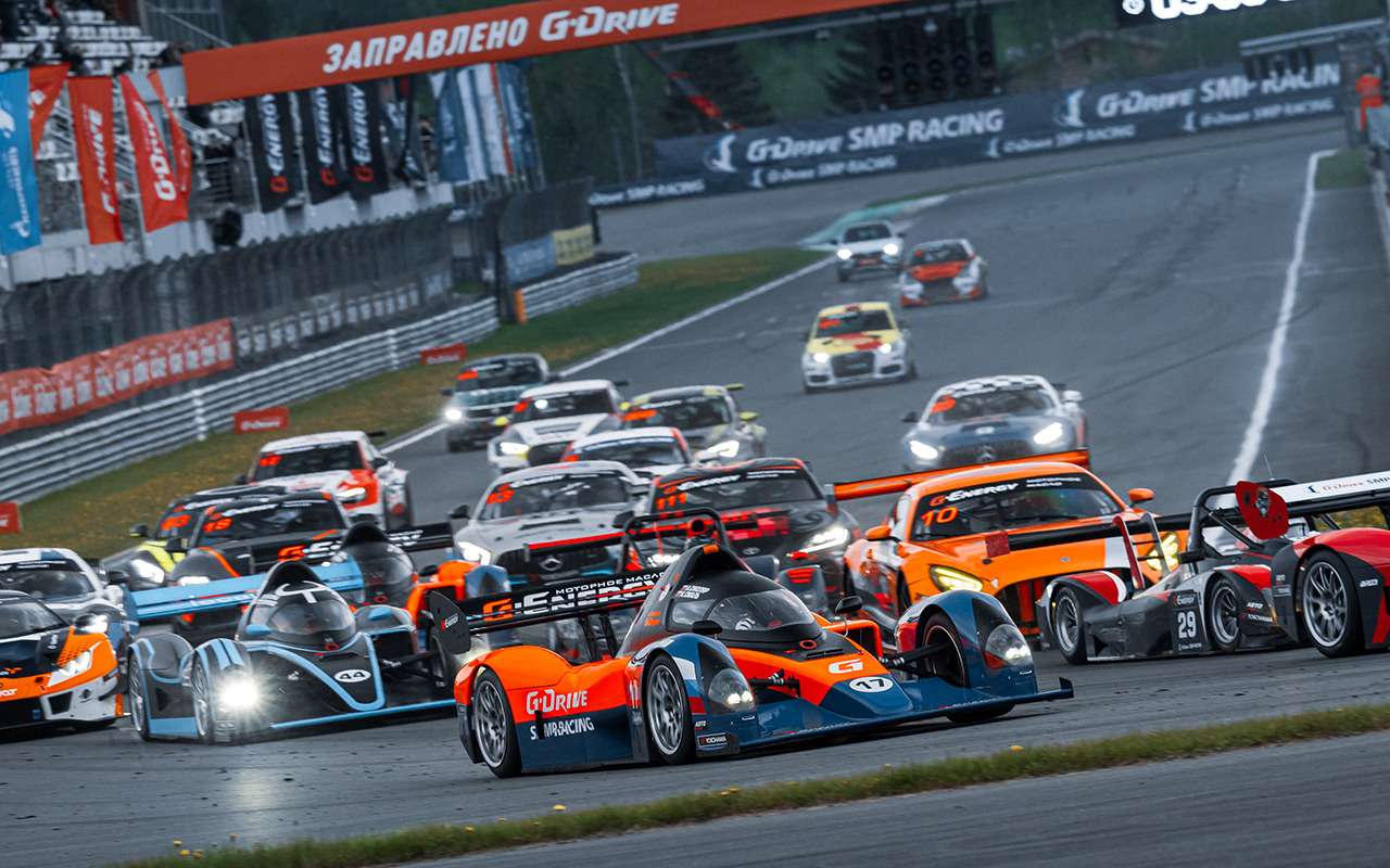 Российские кольцевые гонки грандиозно открыли сезон при поддержке высоких технологий