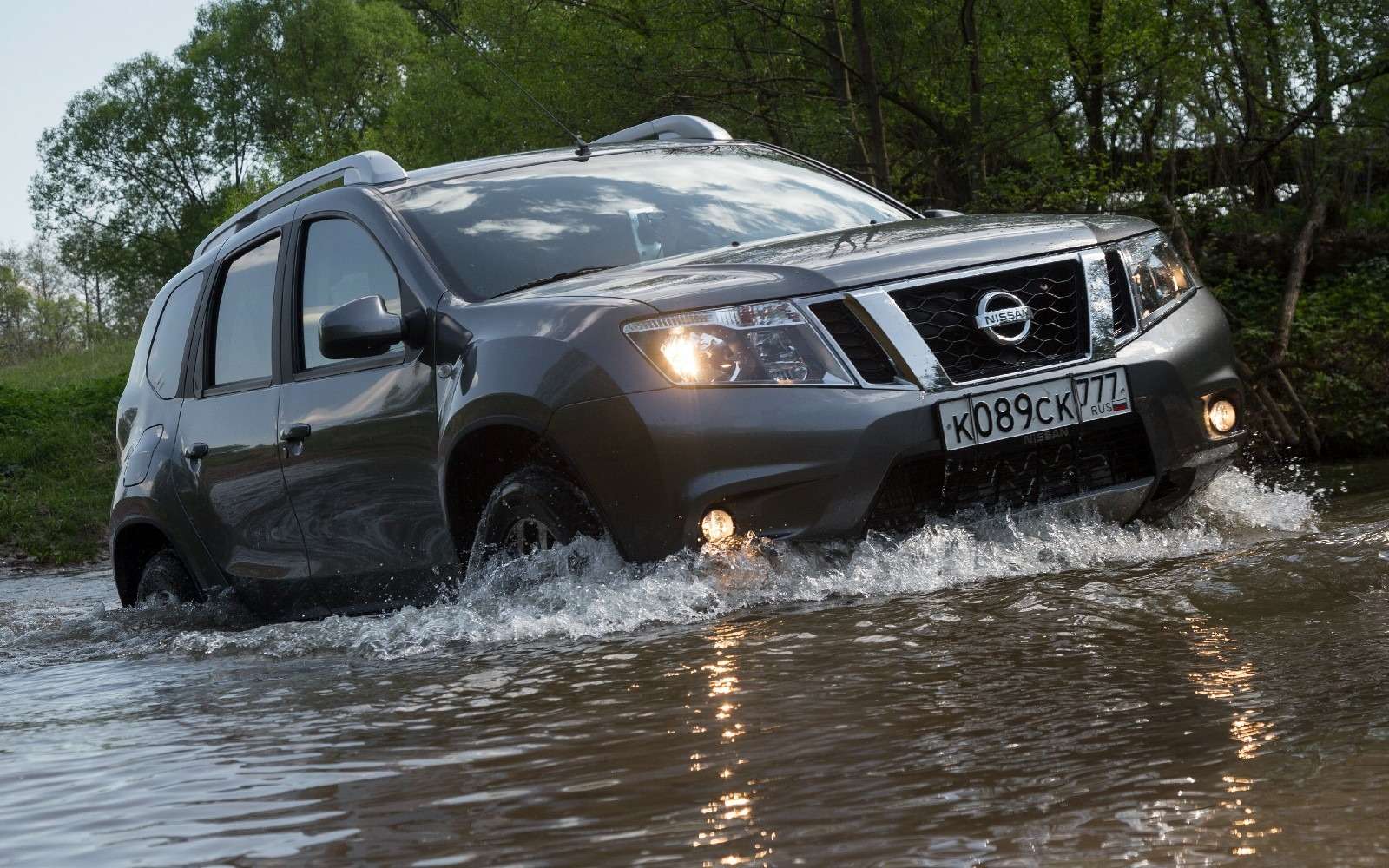 Автомобиль Nissan Terrano: обзор, новости, машина Ниссан Террано — разные  поколения, комплектации, характеристики Nissan Terrano — сайт За рулем  www.zr.ru