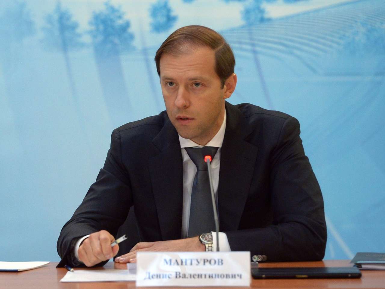 Праворульные автобусы запретят с 2015 года