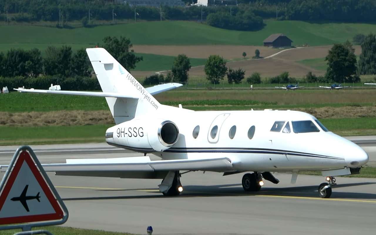 Состояние выживших в крушении самолета Falcon оценивается как удовлетворительное