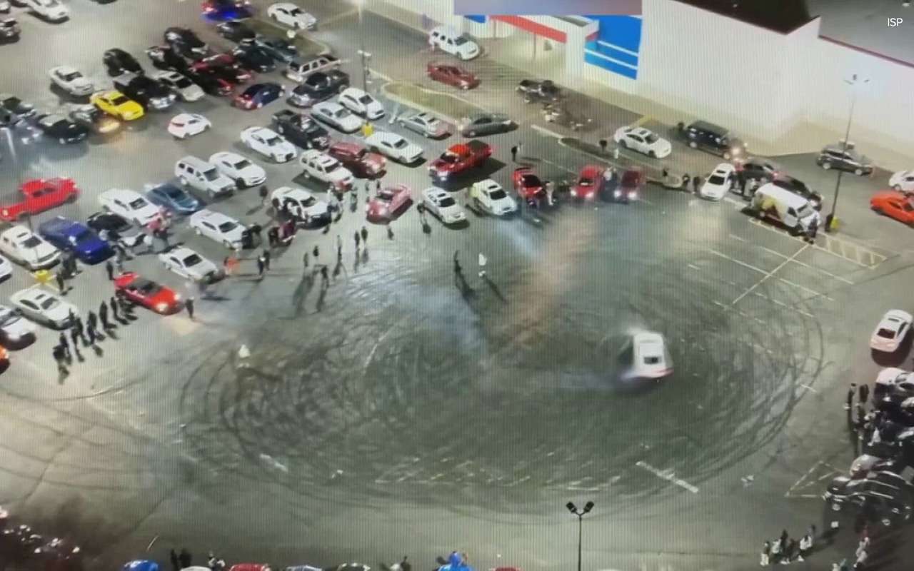 На ночной «встрече на круге» арестовали 40 человек и обнаружили 80 угнанных авто