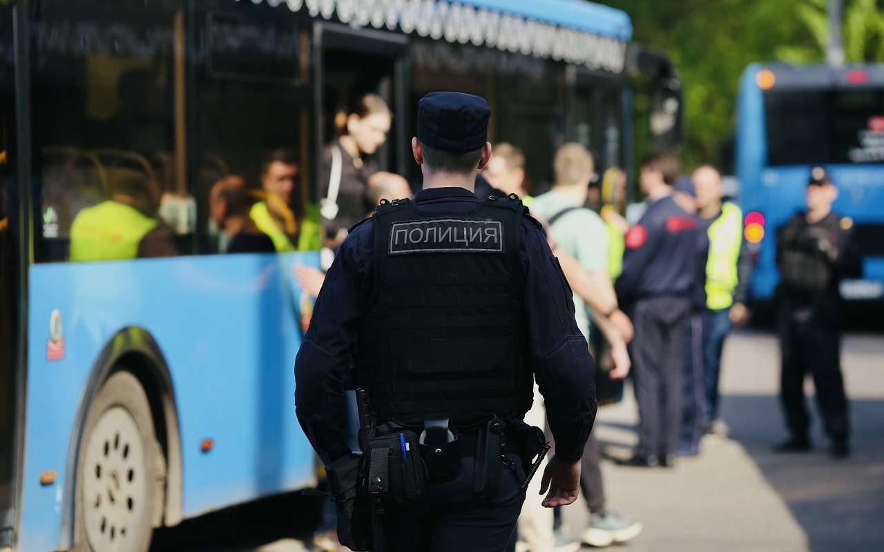 Более 100 человек заплатят штраф за безбилетный проезд в городском транспорте
