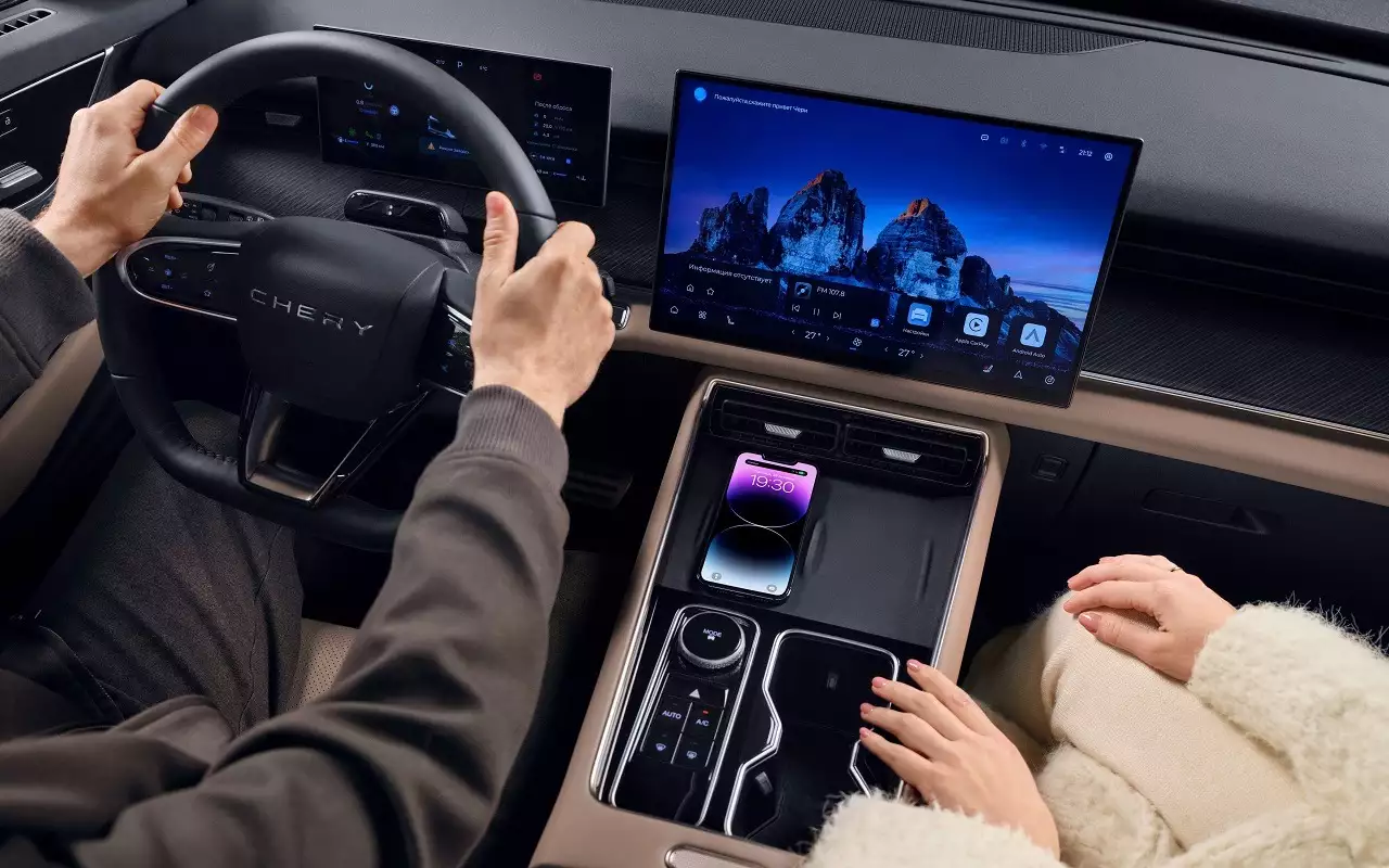 Интерьер Chery Tiggo 9