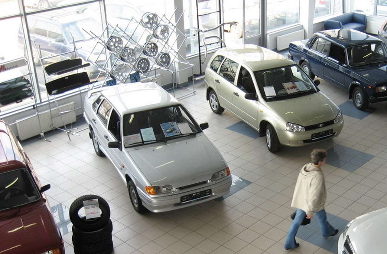В 2011 году АВТОВАЗ продал свыше 600 тыс. автомобилей Lada