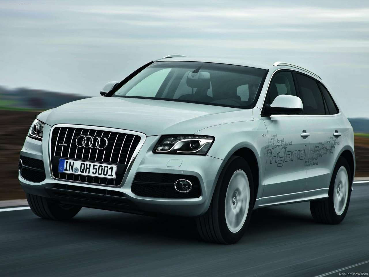 Видеоролик рассказал все об Audi Q5 Hybrid (ВИДЕО)