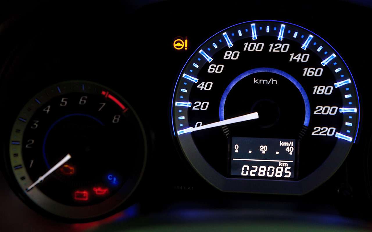 Депутат объяснил, что скручивание пробега - это прямой путь к авариям