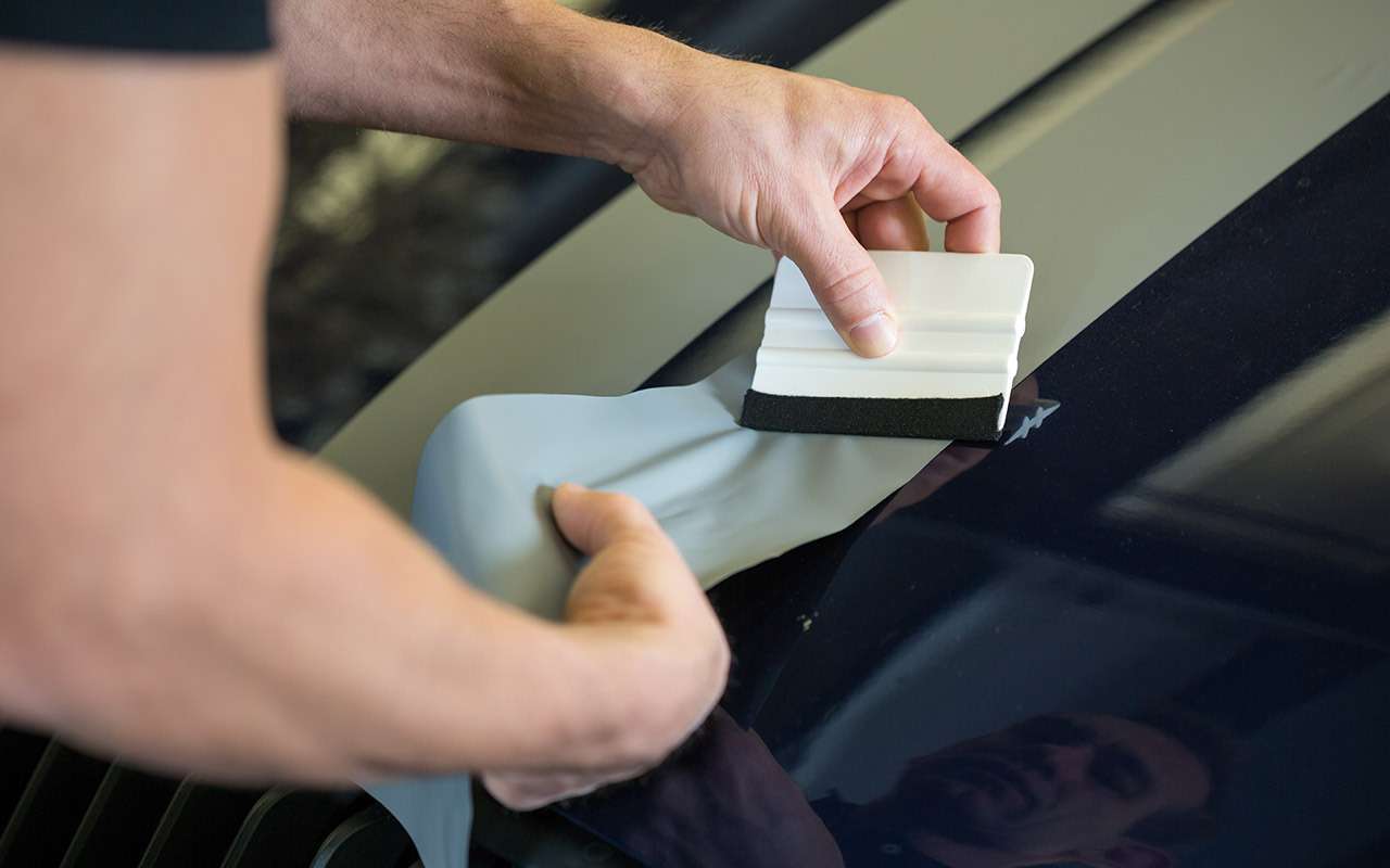 Оклеил кузов пленкой — снова оформлять? Ответ главы ГИБДД