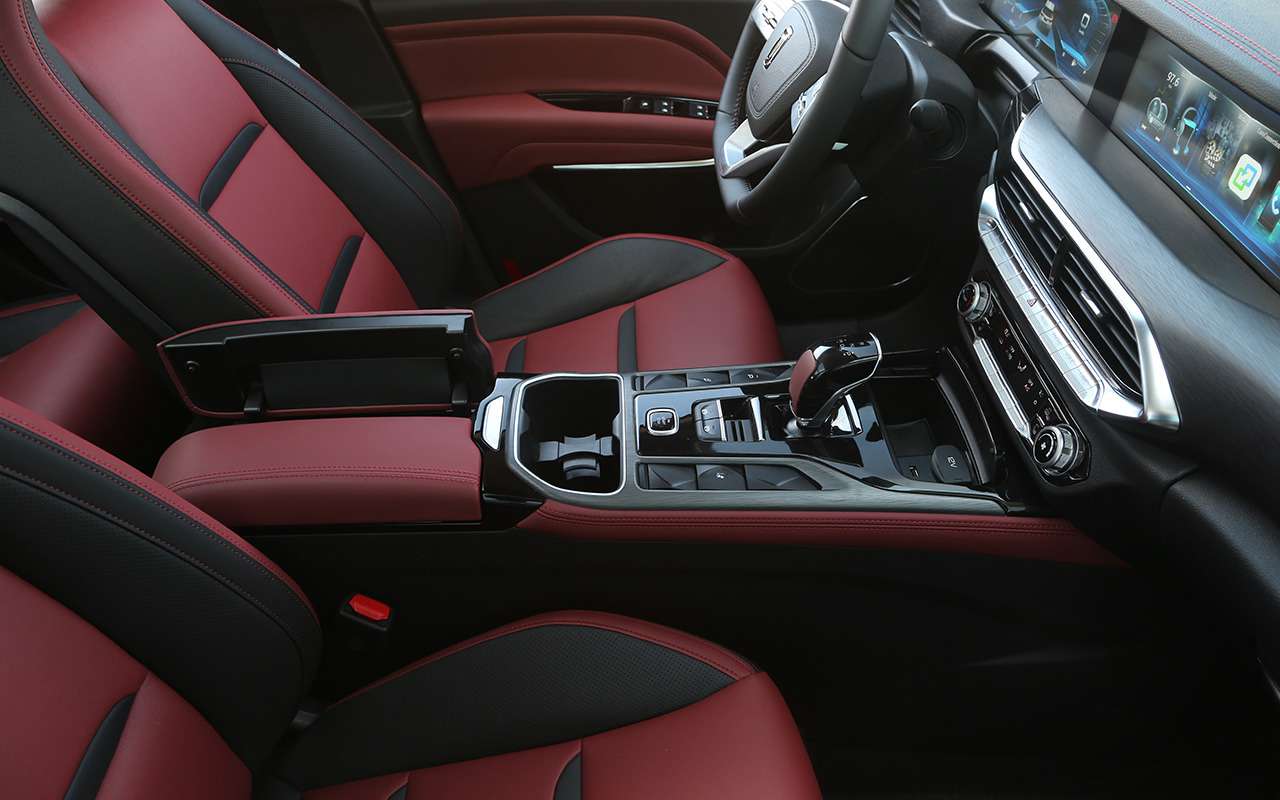 Низкая цена и скидки от производителя — эти кроссоверы востребованы у российских водителей