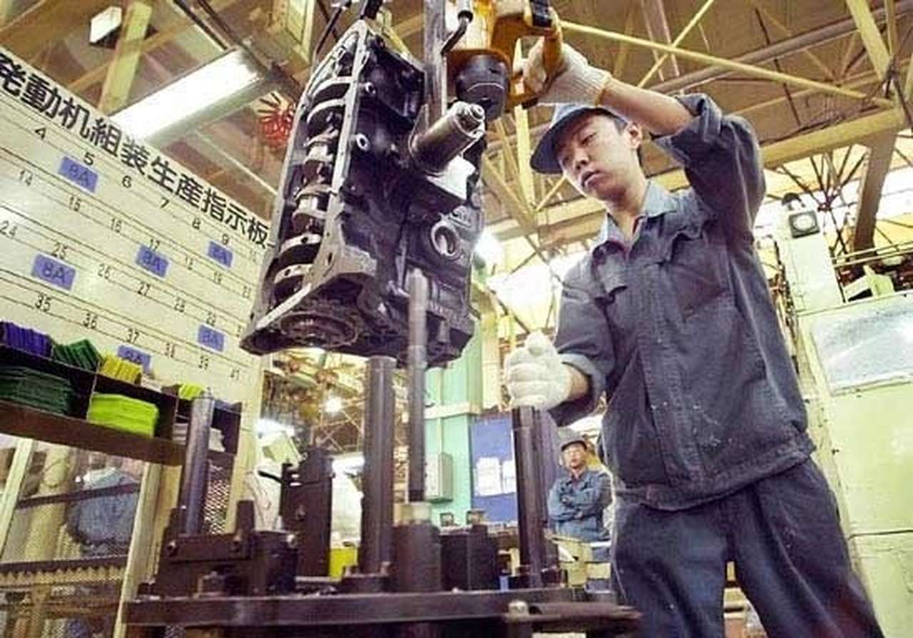 Toyota строит завод моторов в Китае