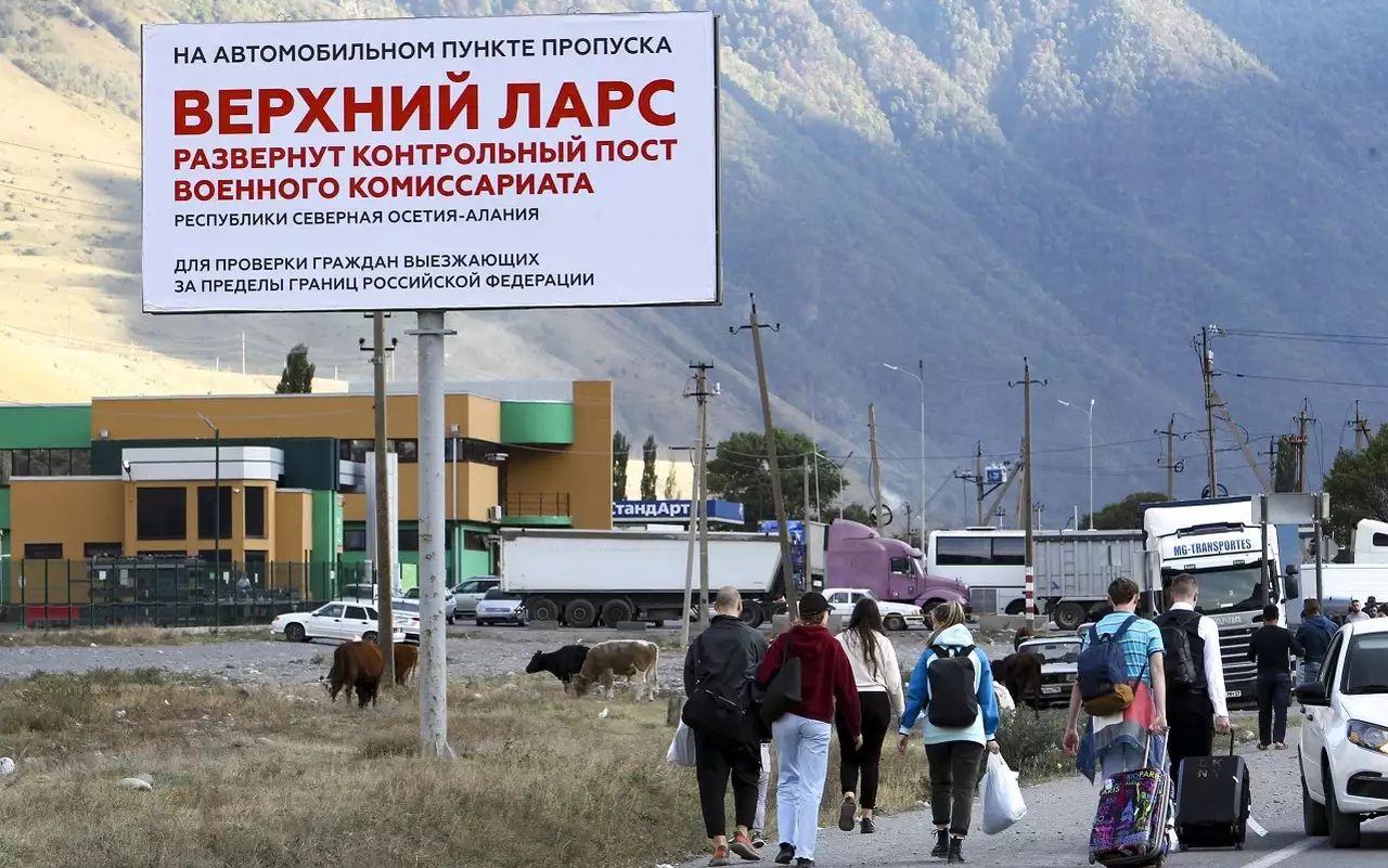 Обстановка на границе России и Грузии: пробки, время перехода