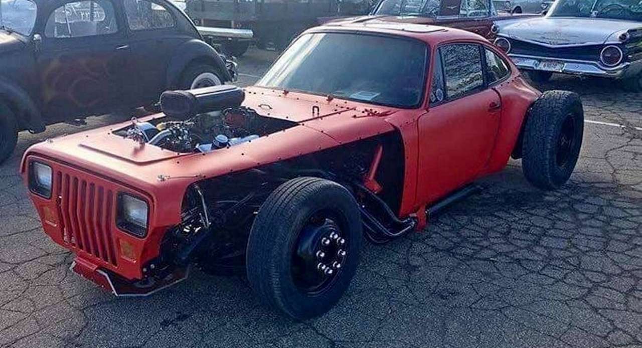 Это какой-то позор: неизвестный скрестил Jeep Wrangler и Porsche 911