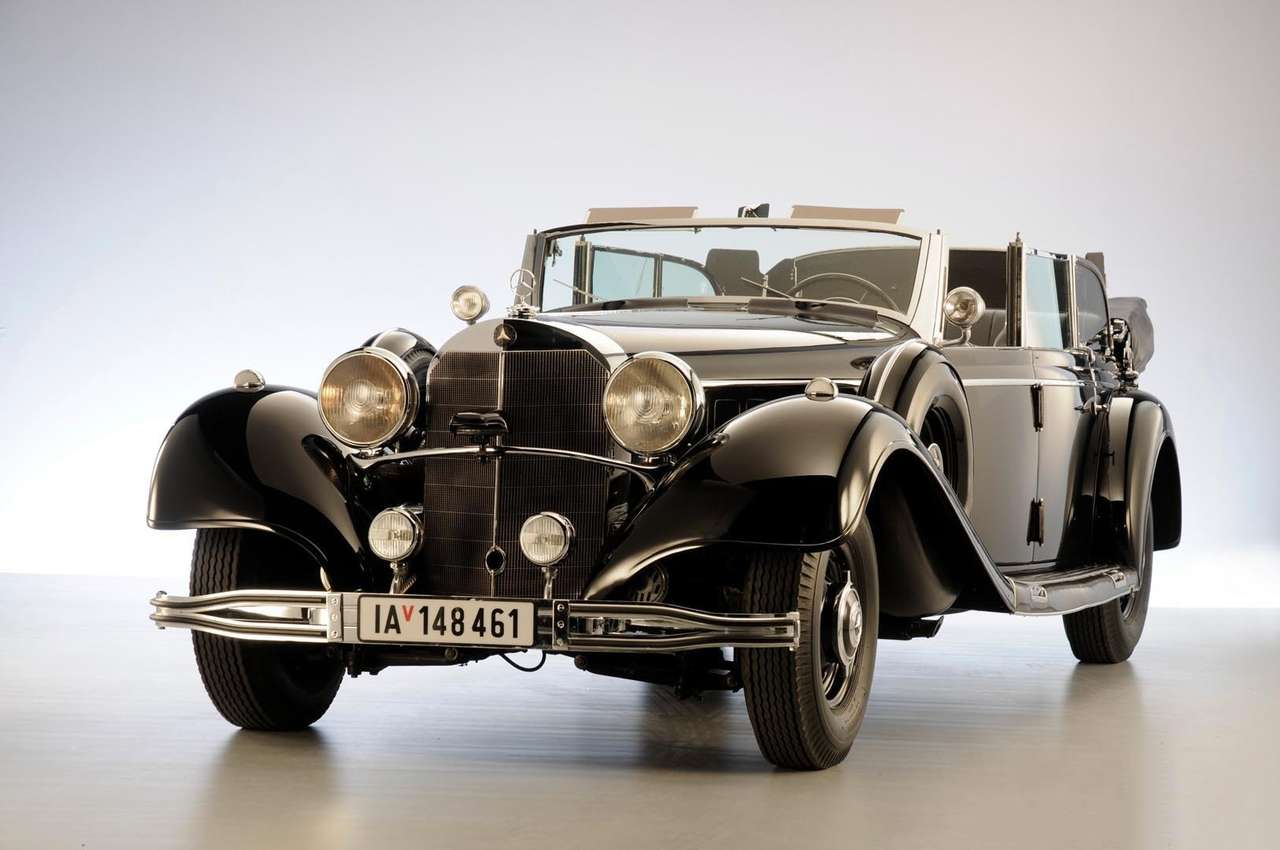 Mercedes-Benz 770K Grosser Offener Tourenwagen оснащен 7,7-литровым рядным 6-цилиндровым двигателем