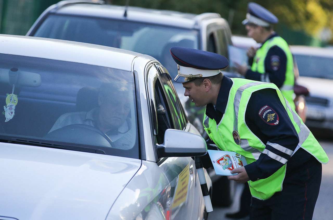 ГИБДД передаст данные автовладельцев местным властям