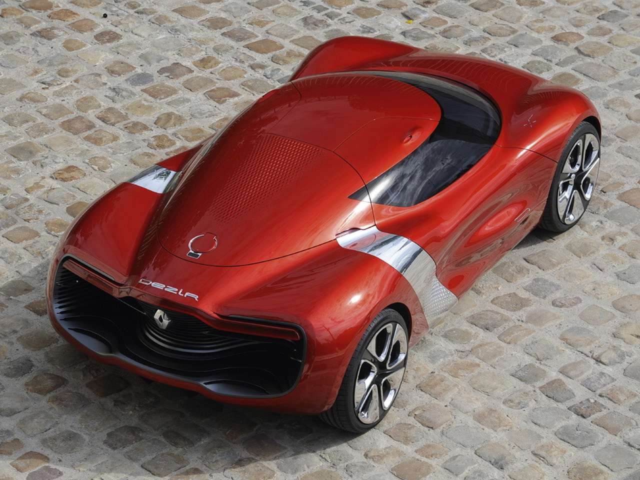 Спортивное подразделение Renault станет самостоятельным брендом