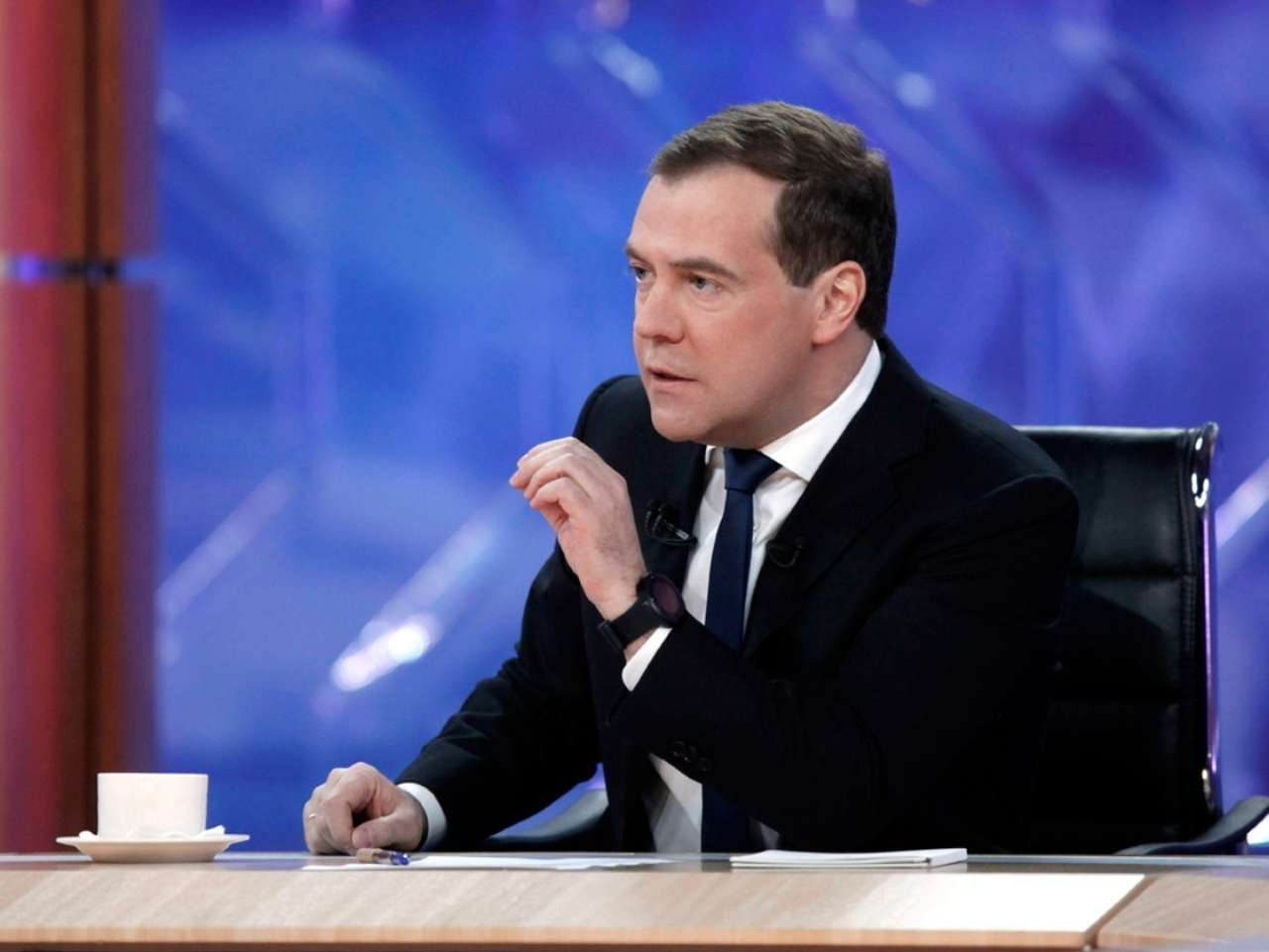 Медведев на 500 тыс. руб. не настаивает, но от «пьяных» штрафов не отказывается