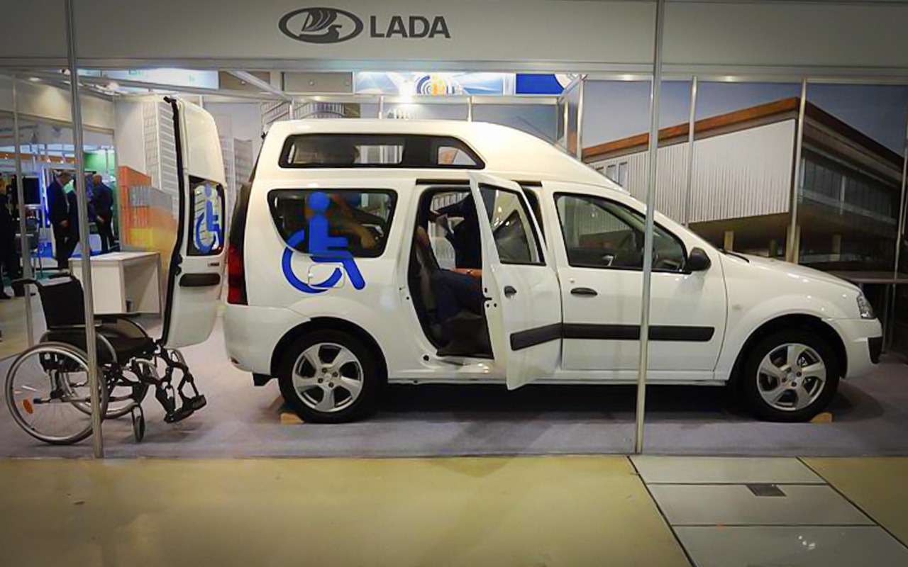 Универсал Lada Largus получил новую версию