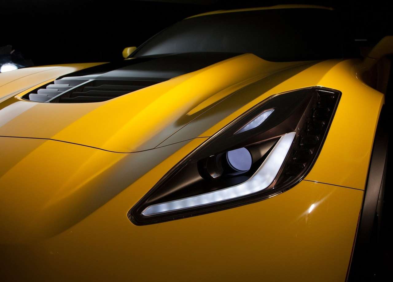 Среднемоторный Chevrolet Corvette: да придет «Император»