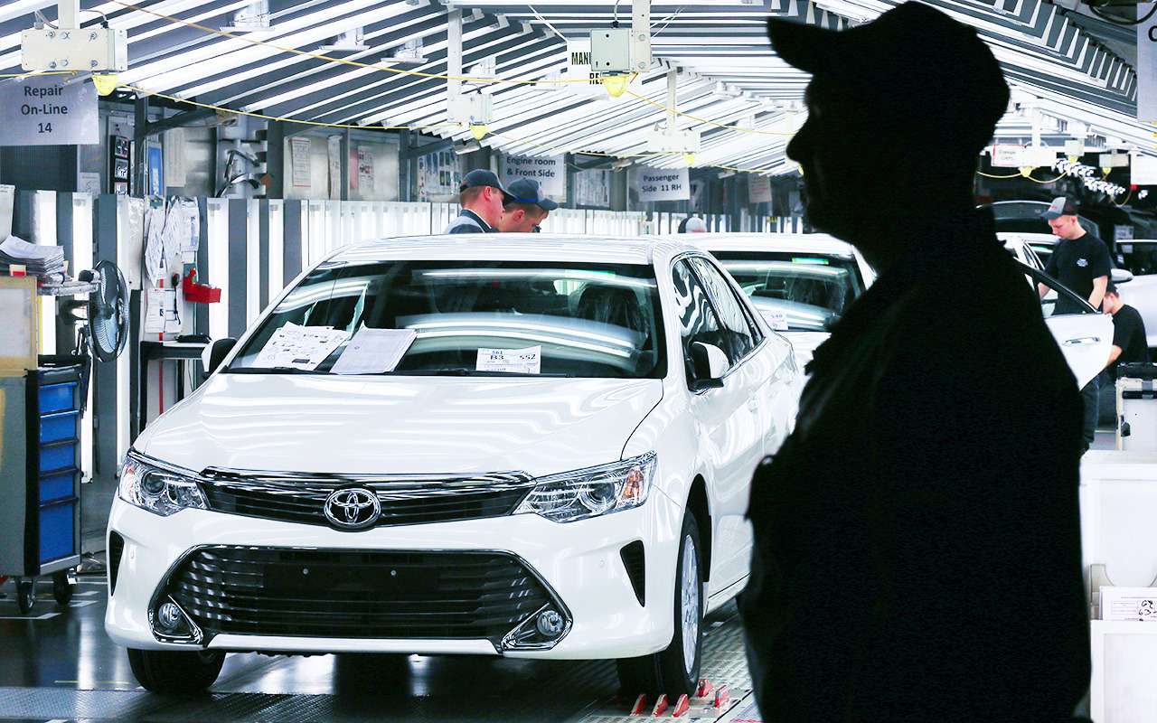 Сокращение сотрудников началось на заводе Toyota в Петербурге