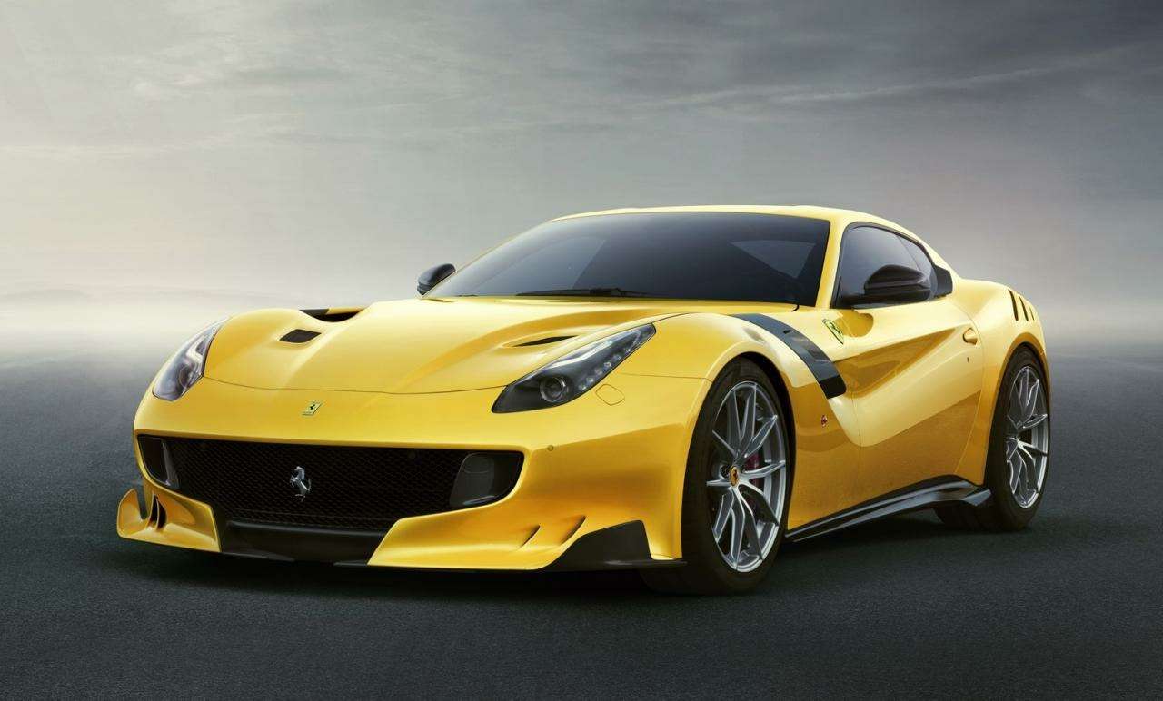 Экстремальный Ferrari F12tdf — в честь Тур де Франс