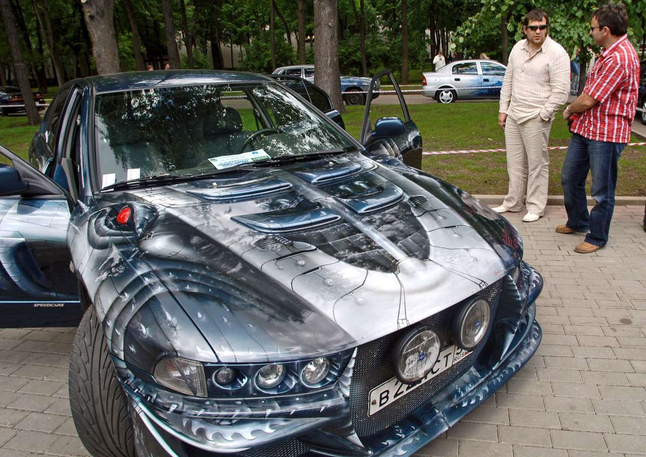 ГИБДД прописала требования к переделанным автомобилям