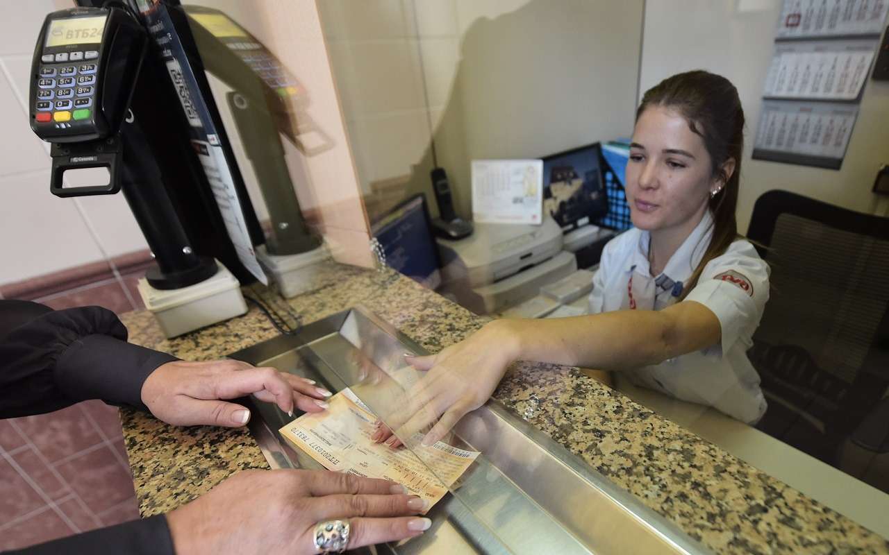 Как купить ж/д билеты по адекватным ценам и вернуться из отпуска: в РЖД объяснили