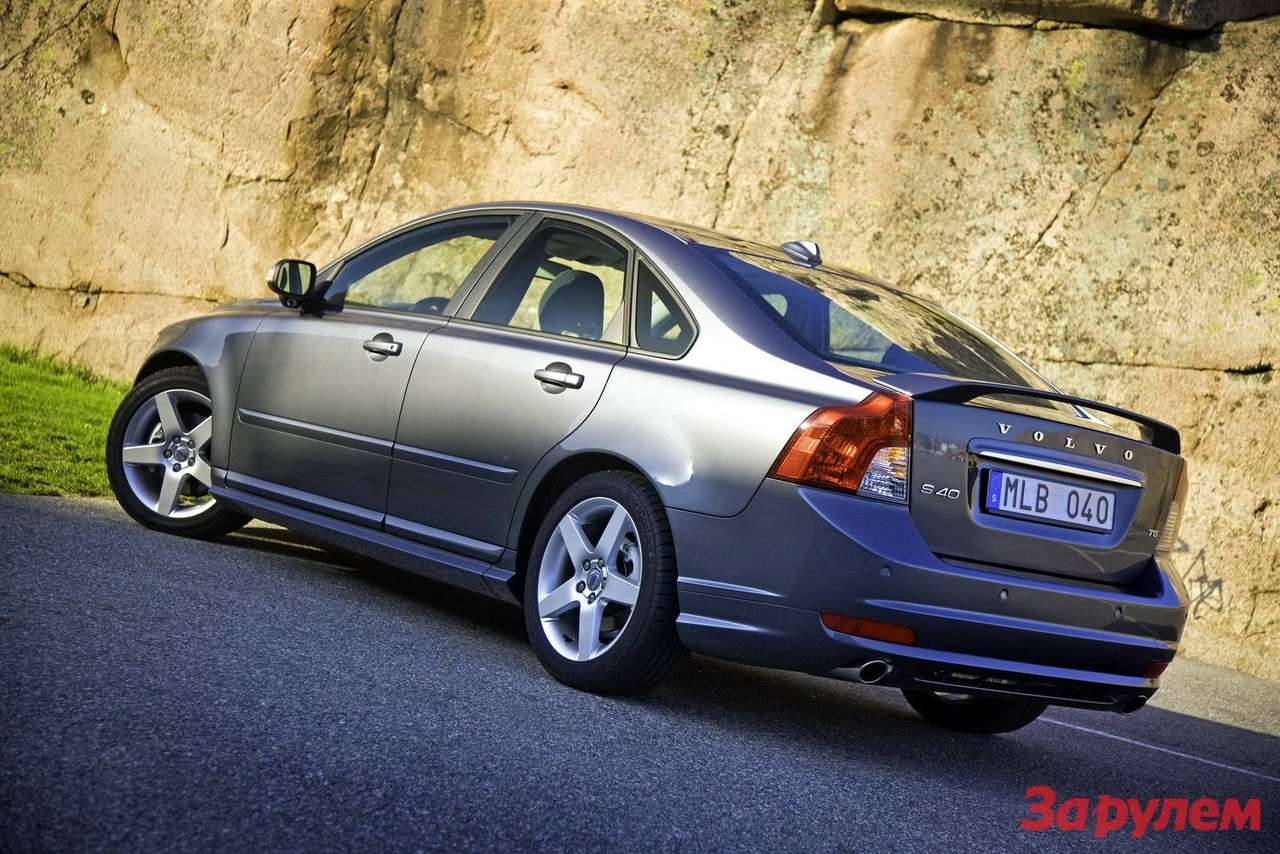  Volvo S40