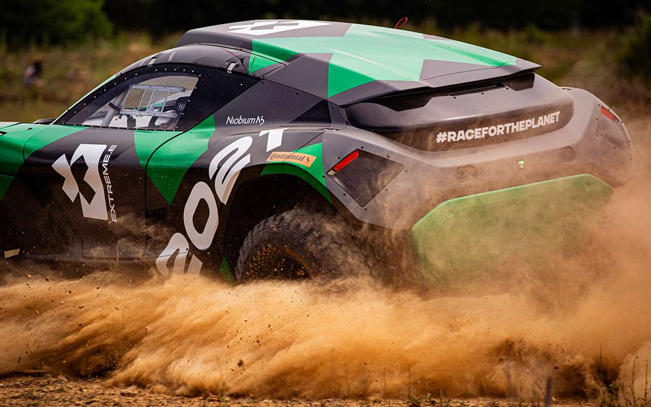 Приключения электроника: гонки в Гималаях, Сахаре и Арктике