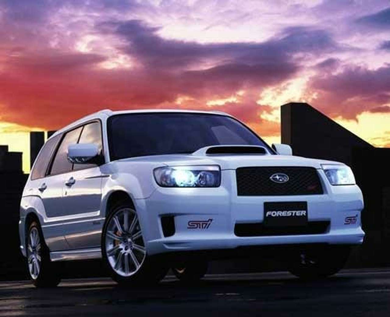 Спортивному Subaru Forester STI понизили клиренс