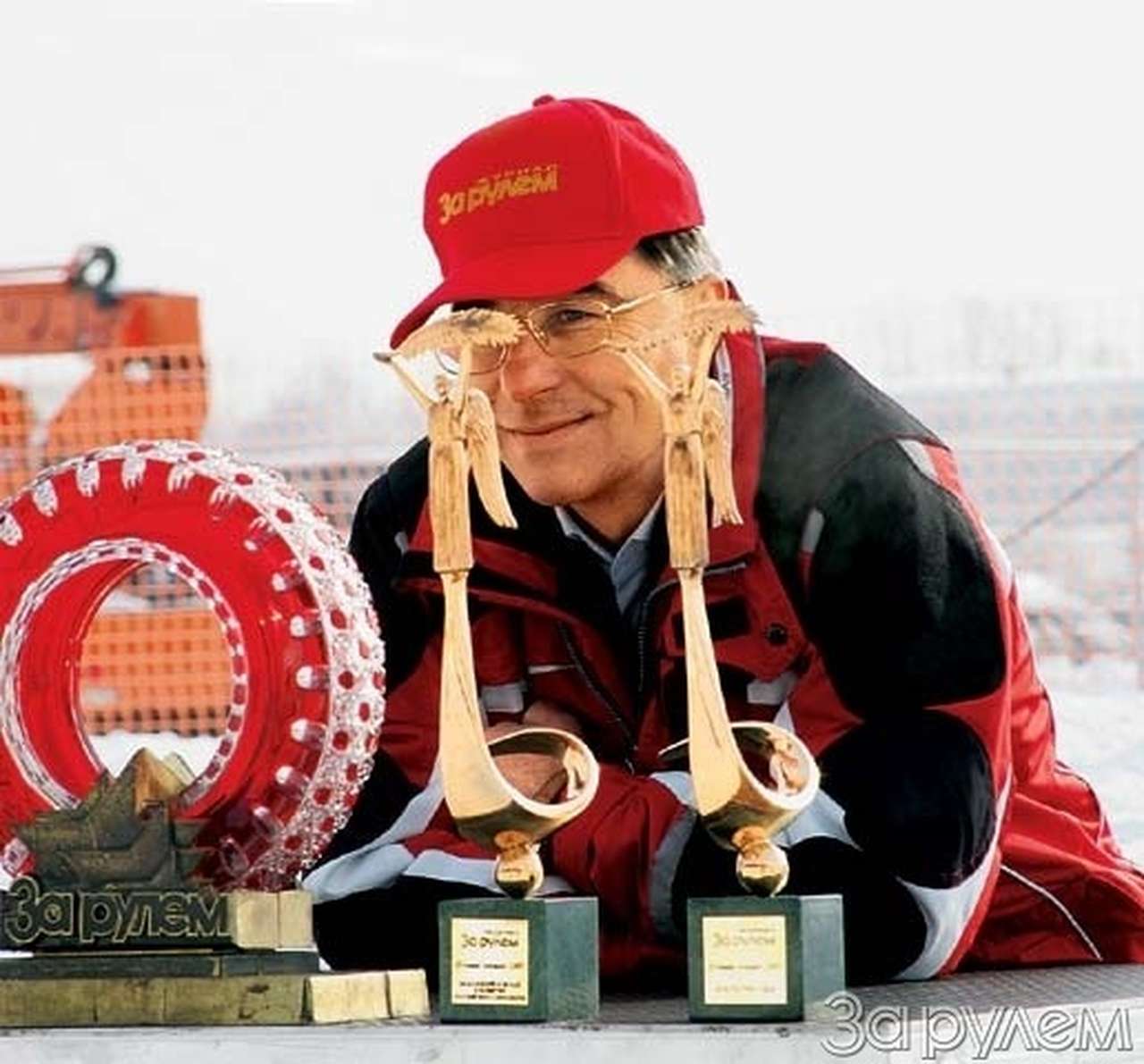 Быть первым!