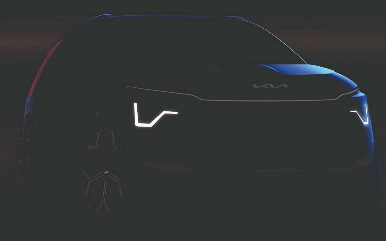 Первый взгляд: новый кроссовер Kia с огромной панелью приборов