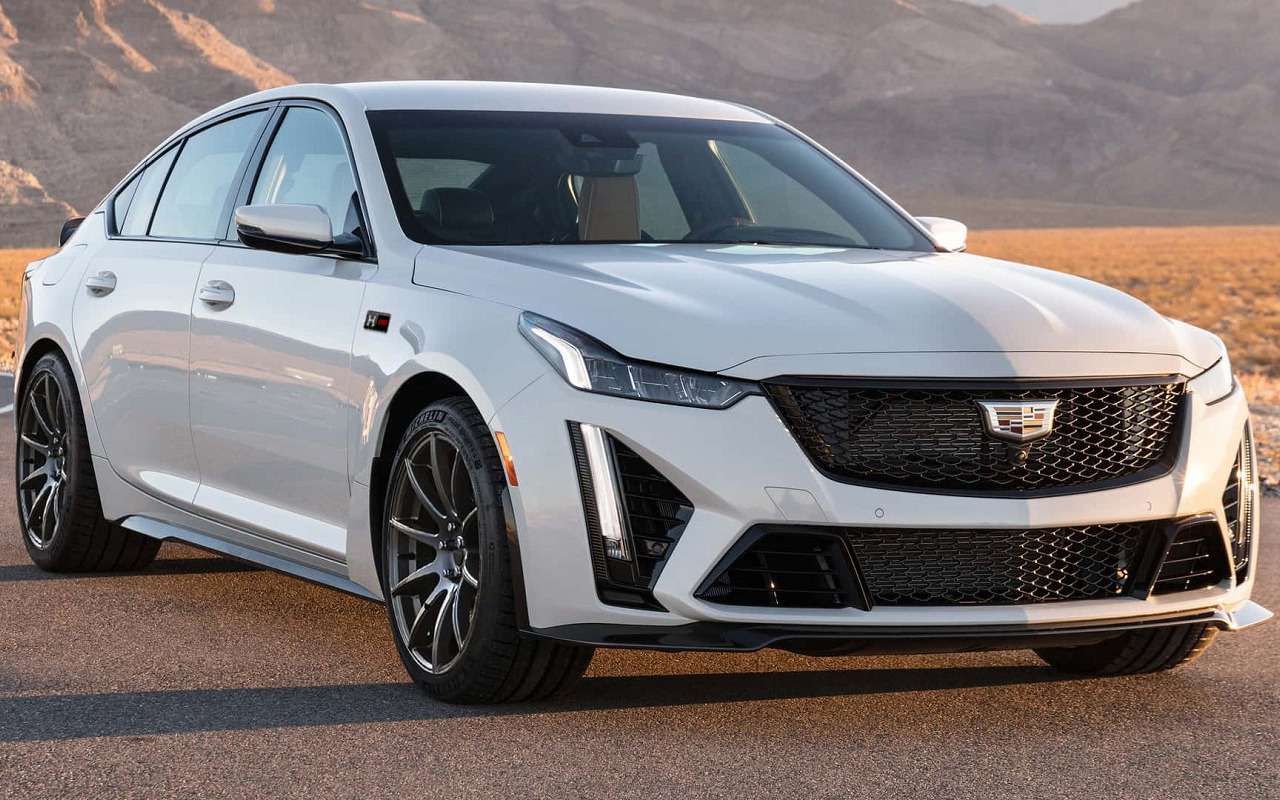 Тюнингованный седан Cadillac с максимальной скоростью 320 км/ч