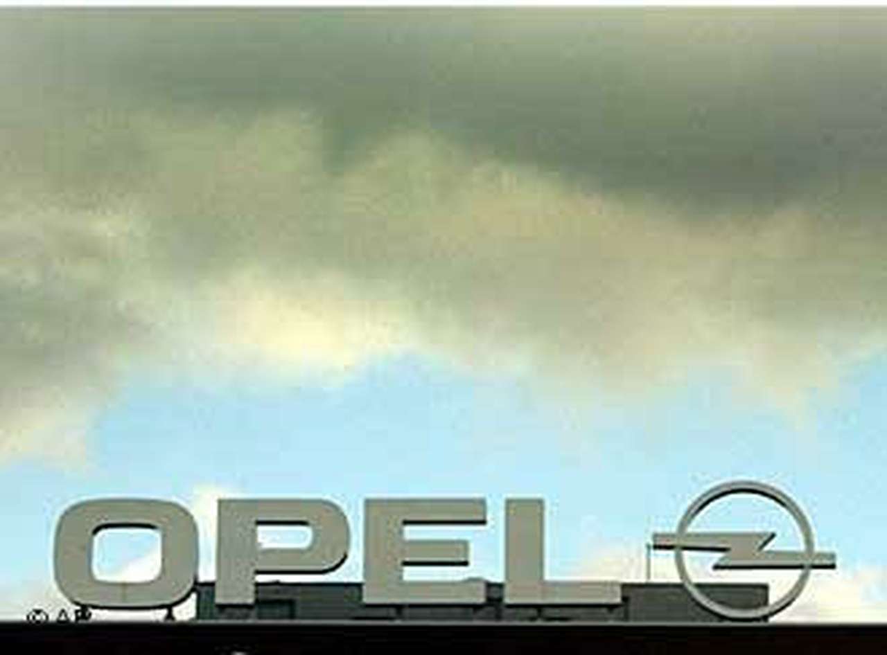 Профсоюз испанского завода Opel одобрил план Magna