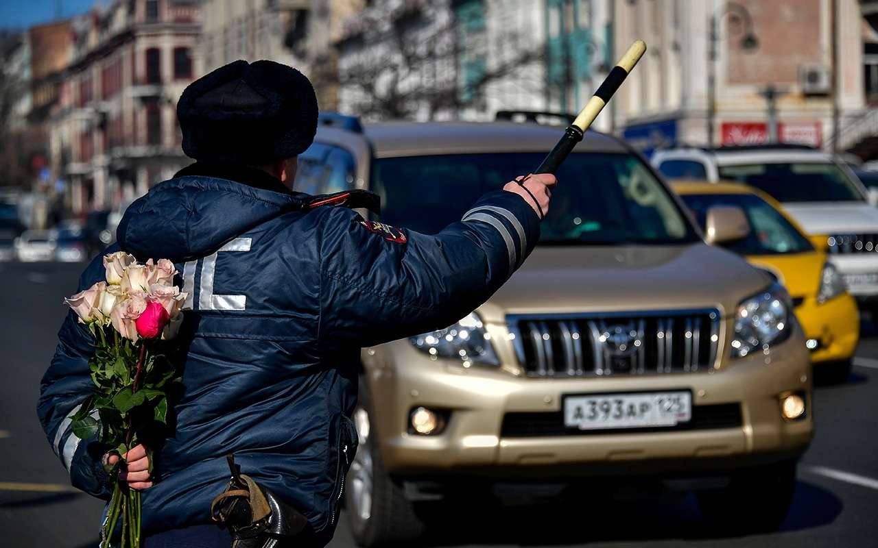 Почему нет женщин гаишников