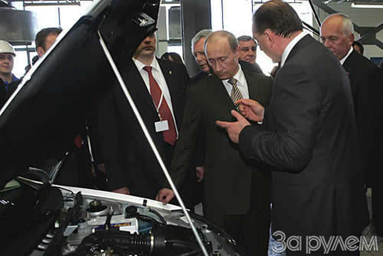 Владимир Путин поздравил журнал «За рулем» с 80-летием