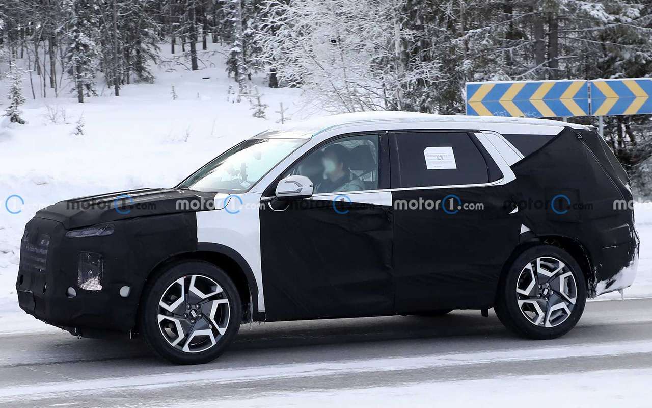 Обновленный Hyundai Palisade тестируют на дорогах