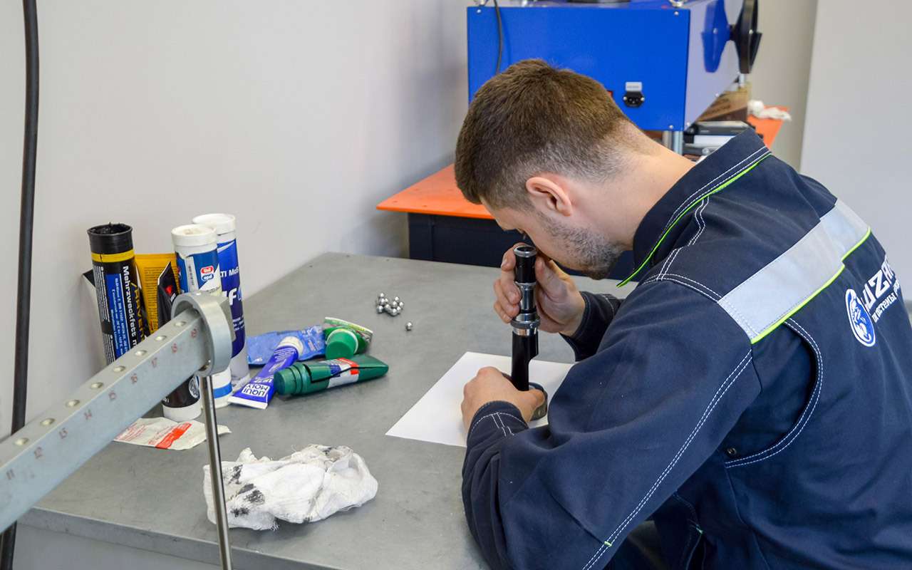 Спецсоставы для «гранаты»: испытали 11 смазок для ШРУСов