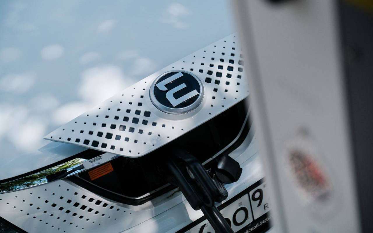 Отечественные электрокроссоверы Evolute прибавили в цене до 500 тыс. рублей