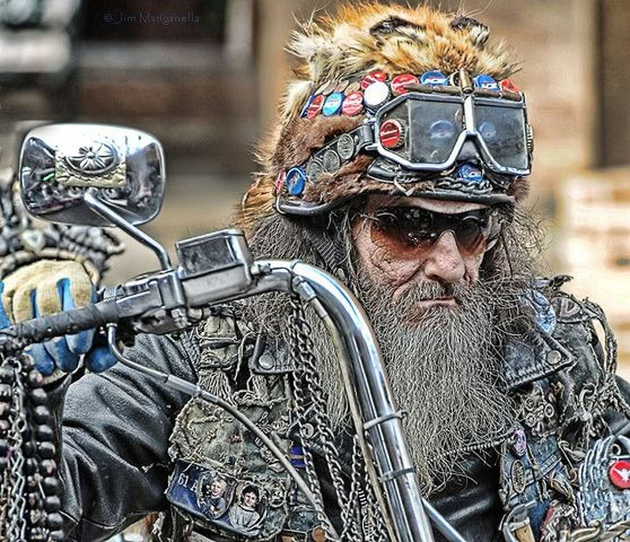 Мотоциклистам установят дополнительные светофоры