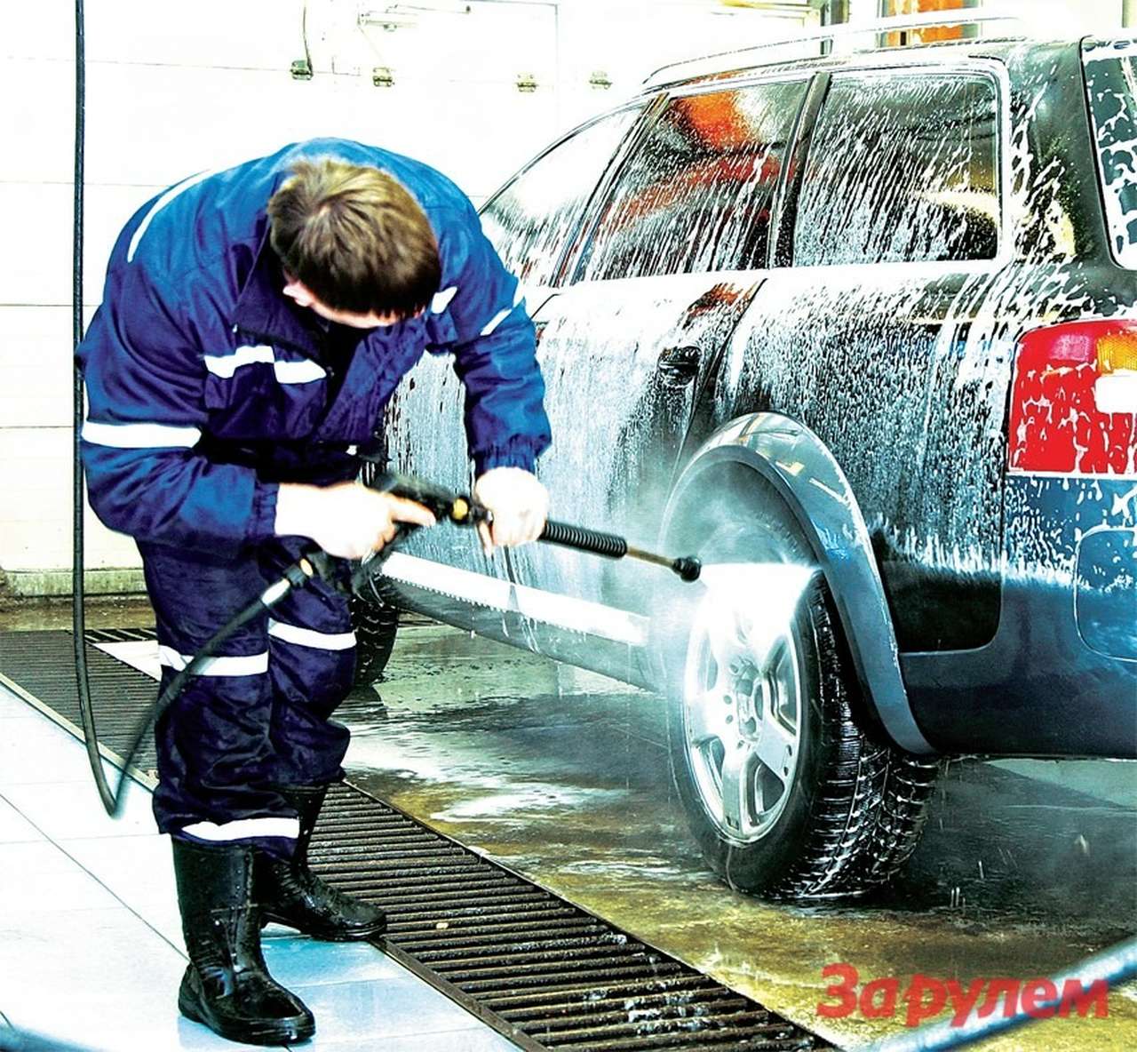 Стационарные автомойки в Москве хотят заменить на мобильные