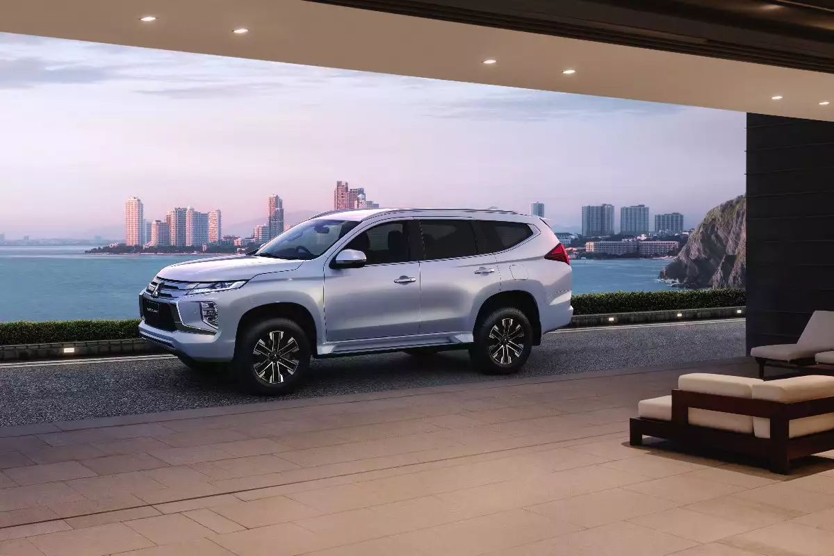 Mitsubishi Pajero Sport 2021